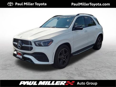 Used 2020 Mercedes-Benz GLE 450 4MATIC image 1