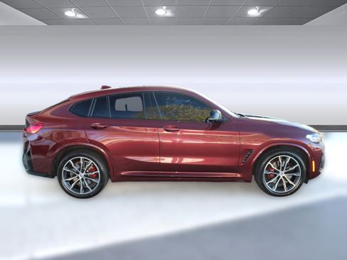 Used 2022 BMW X4 M40i image 8