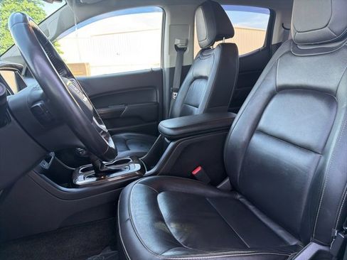 Used 2018 GMC Canyon SLT w/ Trailering Package image 17