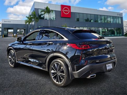 Used 2025 INFINITI QX55 Luxe w/ Cargo Package image 4