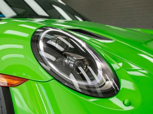 Used 2019 Porsche 911 GT3 RS image 12