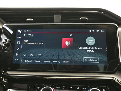 Used 2024 GMC Sierra 1500 AT4X image 32