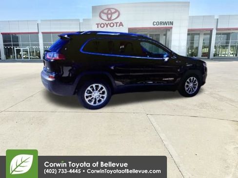 Used 2020 Jeep Cherokee Latitude Plus w/ Cold Weather Group AWD/4WD image 18