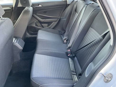 Used 2025 Volkswagen Jetta S image 11