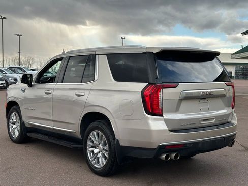 Used 2022 GMC Yukon Denali image 5