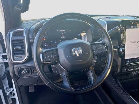 Used 2024 RAM 2500 Limited image 11