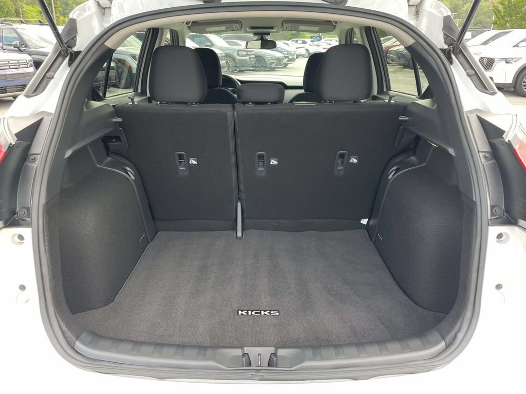 Used 2024 Nissan Kicks S FWD image 30