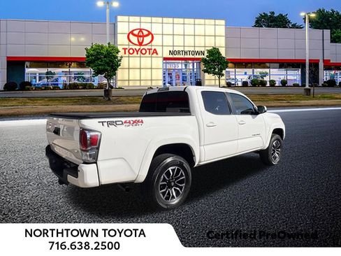 Used 2023 Toyota Tacoma TRD Sport w/ TRD Premium Sport Package AWD/4WD image 14