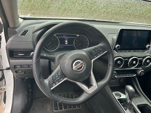 Used 2021 Nissan Sentra SV image 4