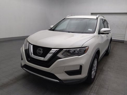 Used 2018 Nissan Rogue SV w/ Premium Package FWD image 15