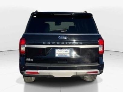 Used 2022 Ford Expedition XLT