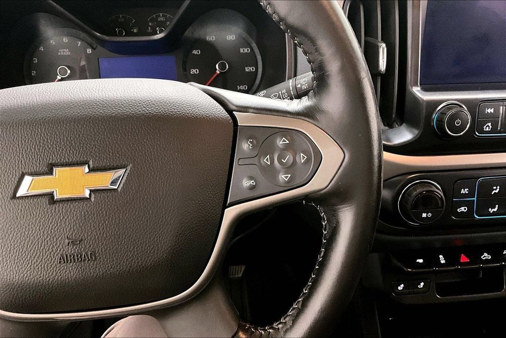 Used 2020 Chevrolet Colorado Z71 AWD/4WD image 13