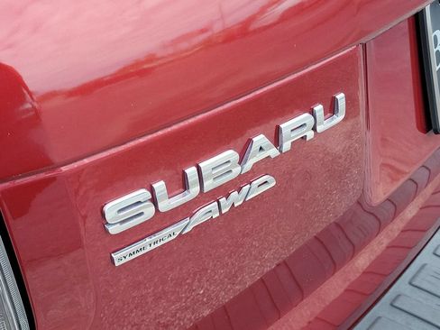 Used 2017 Subaru Forester 2.5i Premium AWD/4WD image 5