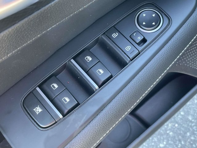 Certified 2024 Kia Forte GT-Line FWD image 21