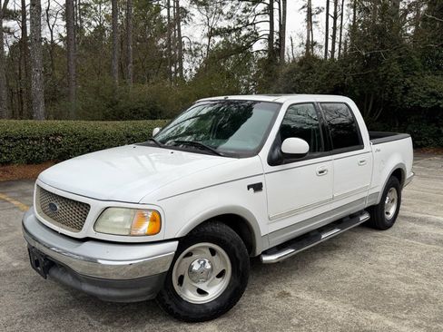 Used 2003 Ford F150 Lariat image 3