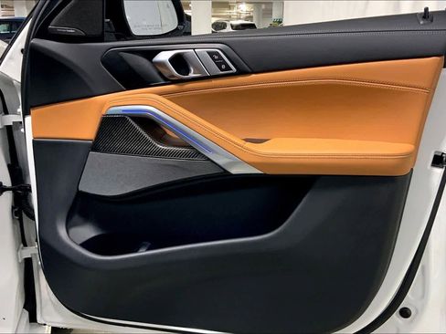 Used 2026 BMW X6 M60i image 22