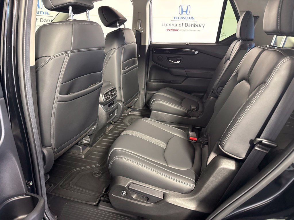 Certified 2024 Honda Pilot EX-L image 13