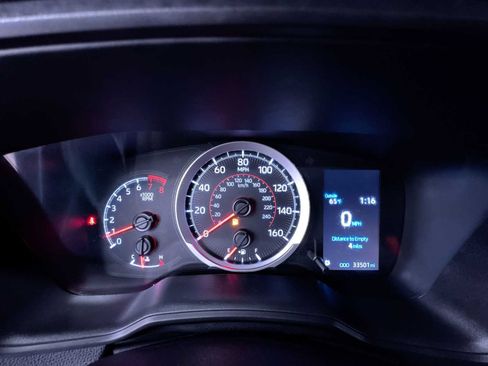 Used 2022 Toyota Corolla Cross LE w/ Moonroof Package FWD image 14