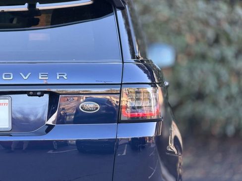 Used 2022 Land Rover Range Rover Sport HSE Dynamic image 16