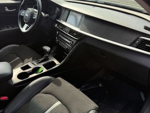 Used 2019 Kia Optima S w/ S Panoramic Sunroof Package FWD image 14