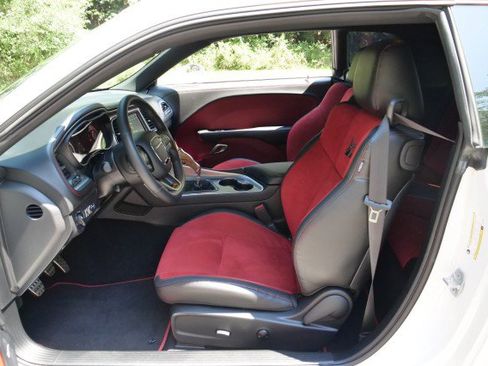 Used 2022 Dodge Challenger R/T Scat Pack RWD image 23