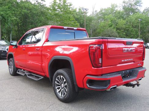 Used 2021 GMC Sierra 1500 AT4 w/ AT4 Preferred Package AWD/4WD image 7