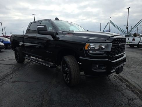 Used 2024 RAM 2500 Big Horn w/ Night Edition image 10