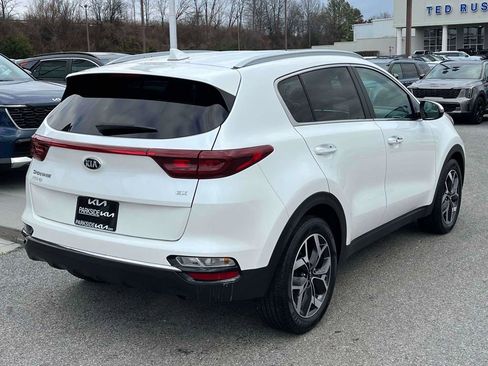 Used 2020 Kia Sportage EX image 26