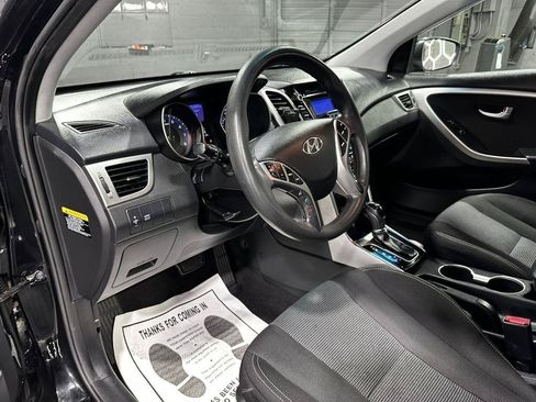 Used 2014 Hyundai Elantra GT FWD image 17