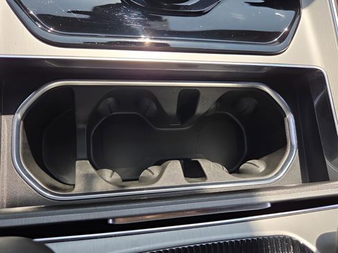 Used 2024 Jeep Wagoneer Series II image 17