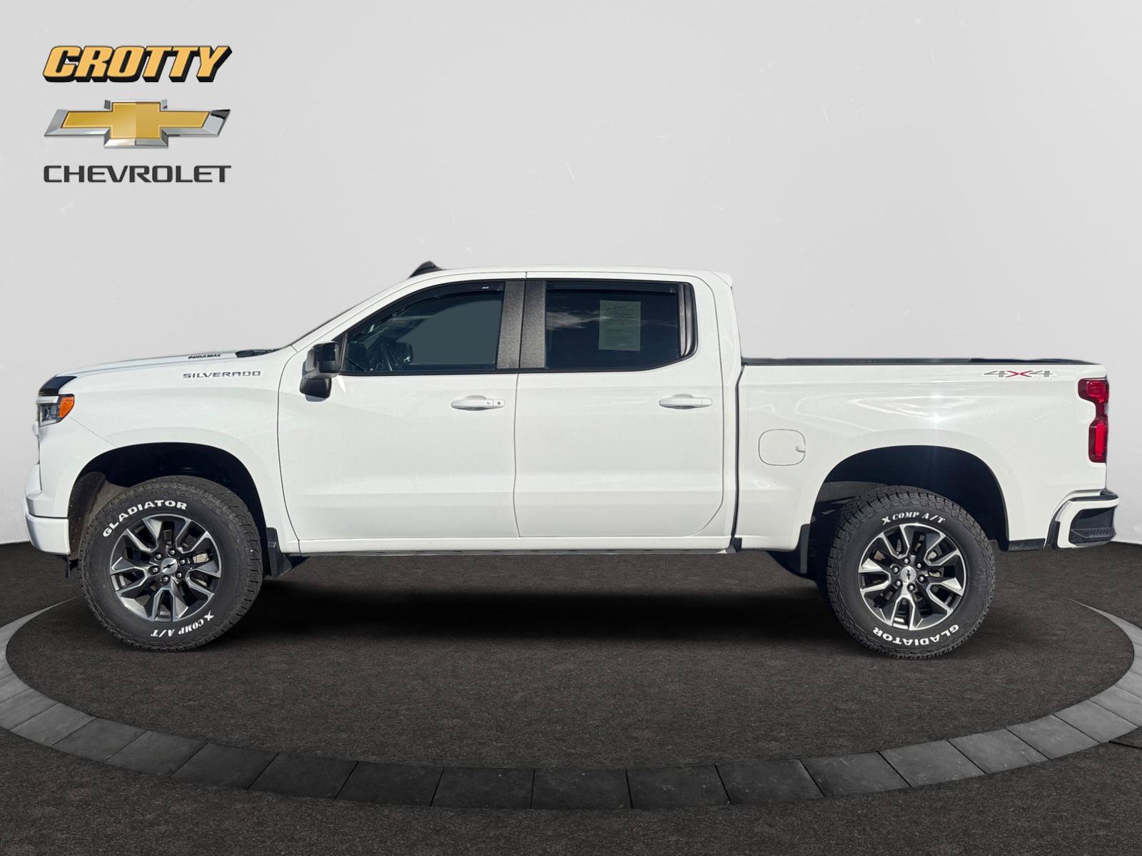 Used 2024 Chevrolet Silverado 1500 RST w/ Max Trailering Package AWD/4WD image 2