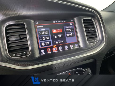 Used 2015 Dodge Charger R/T w/ Plus Group RWD image 6