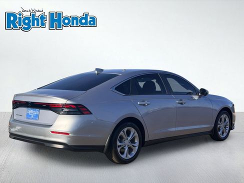 Certified 2023 Honda Accord LX image 8