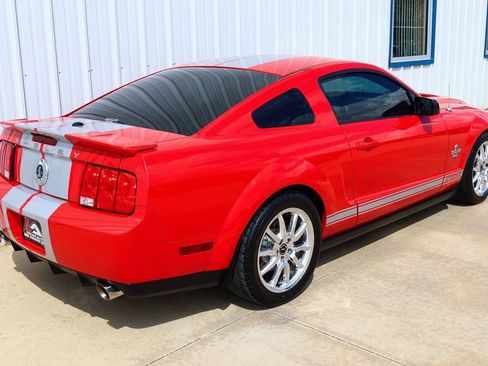Used 2009 Ford Mustang Shelby GT500 RWD image 5