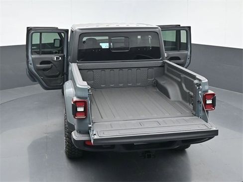 New 2026 Jeep Gladiator Willys image 54