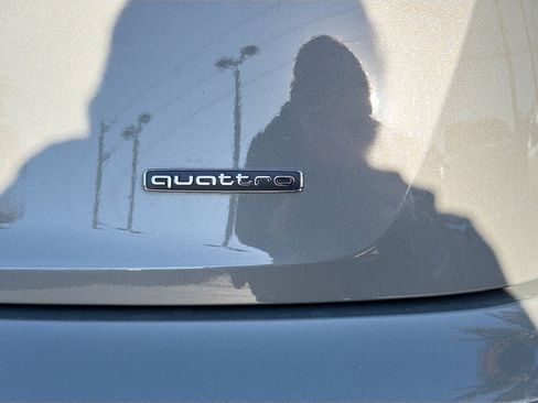 Used 2023 Audi Q5 2.0T Premium Plus image 11