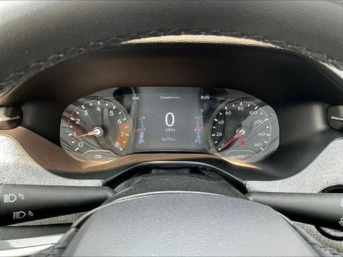 Used 2024 Jeep Compass Latitude AWD/4WD image 13