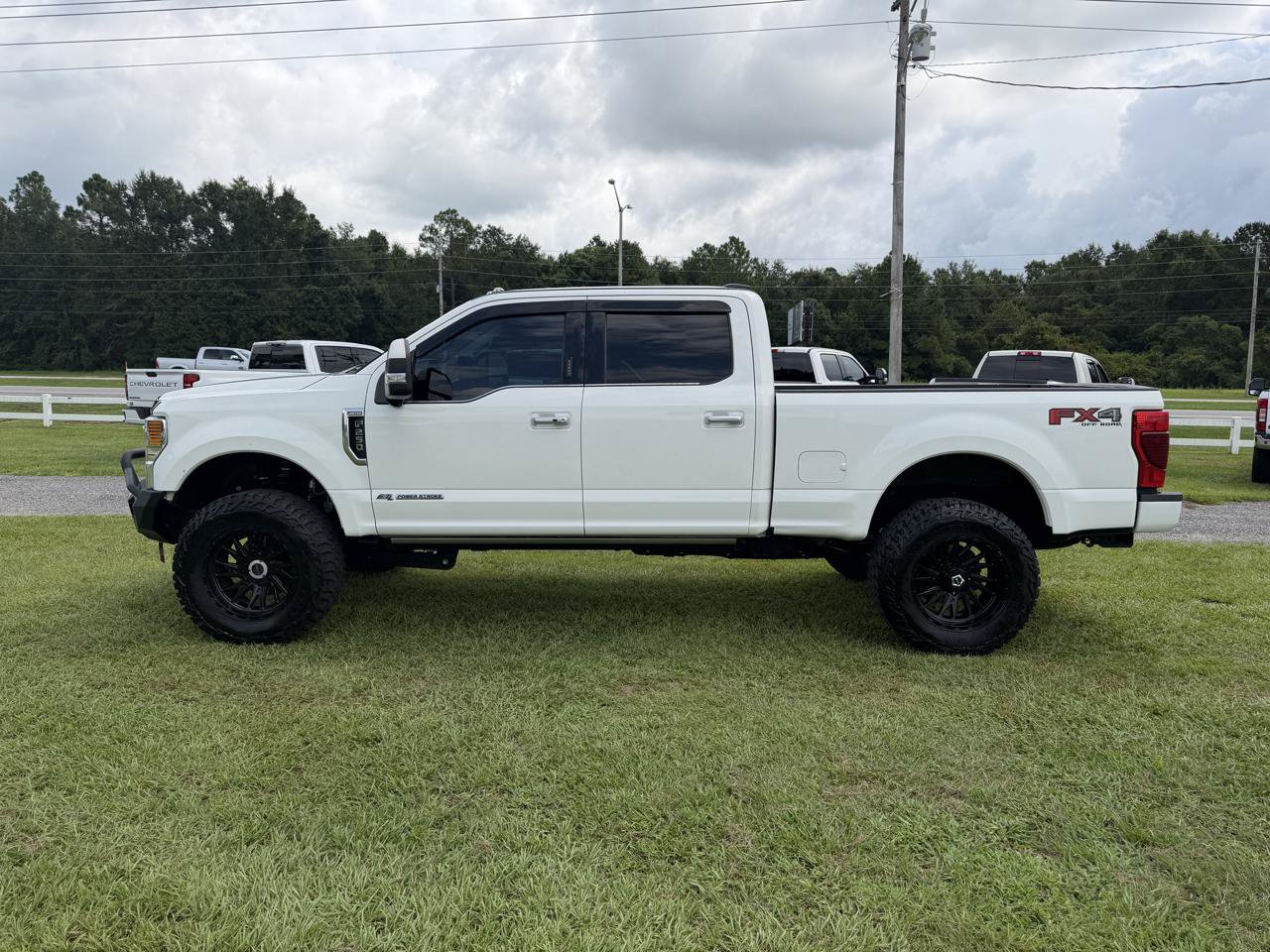 Used 2022 Ford F250 Limited AWD/4WD image 17