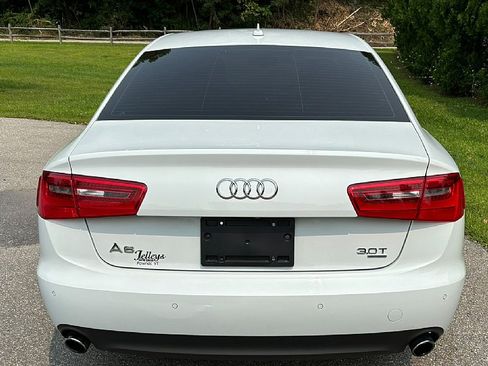 Used 2018 Audi A4 2.0T Premium w/ Convenience Package image 3