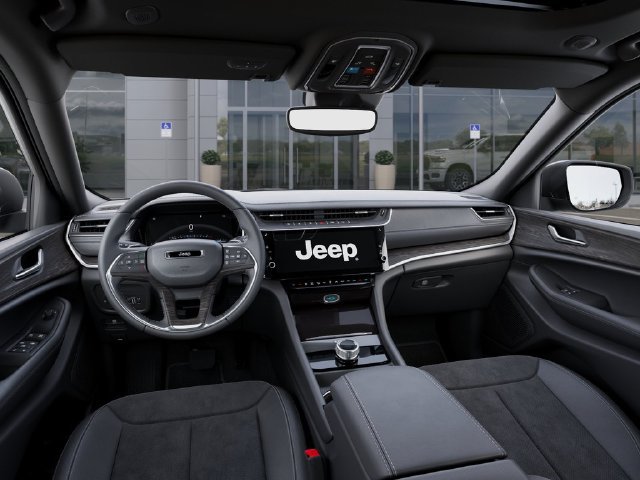 New 2027 Jeep Grand Cherokee Altitude AWD/4WD image 14