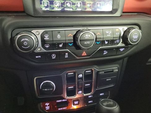 Used 2020 Jeep Wrangler Unlimited Rubicon AWD/4WD image 27