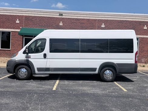 Used 2016 RAM ProMaster 3500 w/ Premium Appearance Group FWD image 9