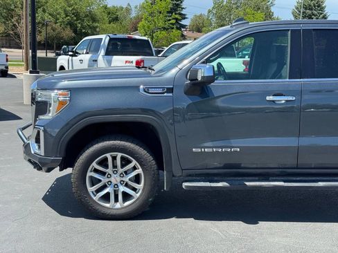 Used 2021 GMC Sierra 1500 SLT w/ SLT Convenience Package AWD/4WD image 4