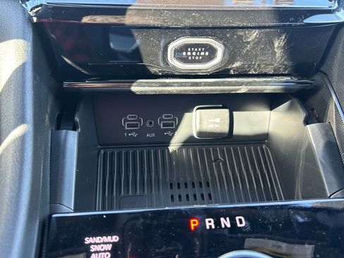 New 2026 Jeep Grand Cherokee Altitude AWD/4WD image 23