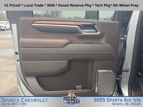 Used 2025 GMC Sierra 3500 Denali w/ Denali Reserve Package AWD/4WD image 19