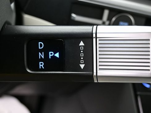 Used 2025 Hyundai Santa Fe SE AWD/4WD image 22