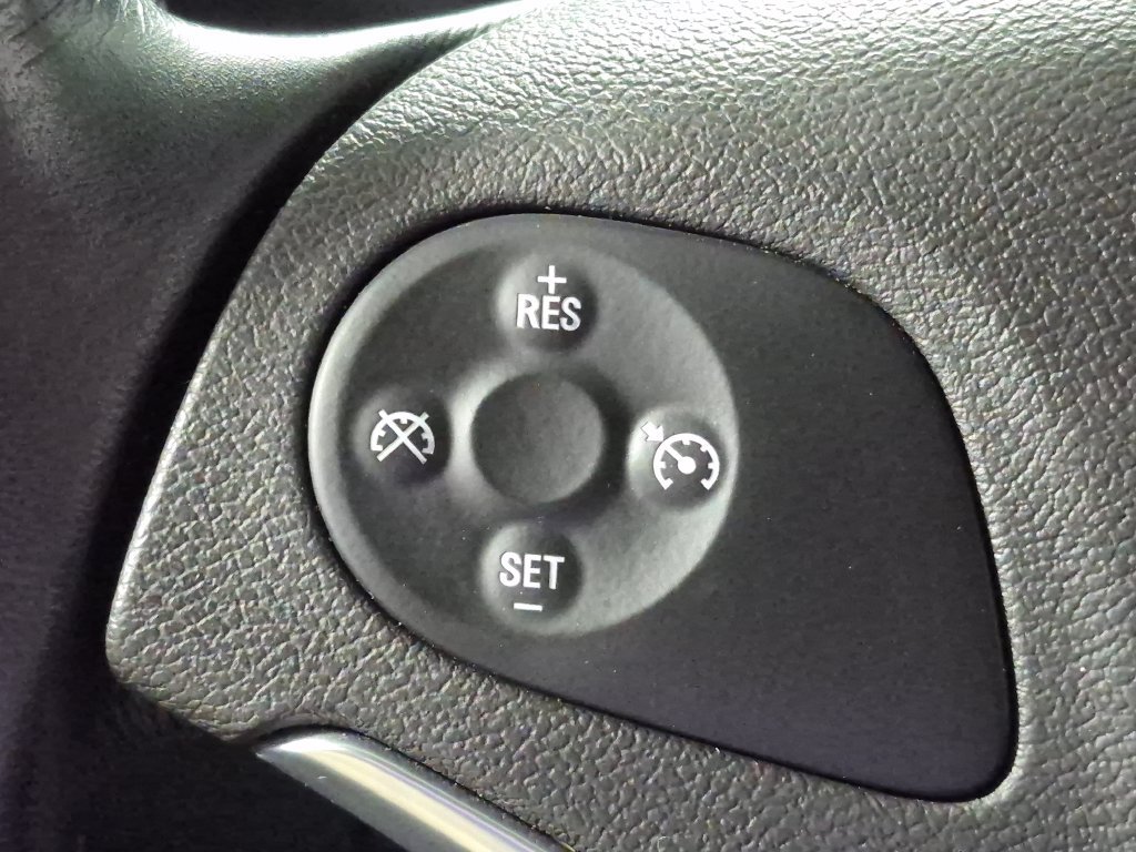 Used 2014 Chevrolet Impala LT FWD image 12
