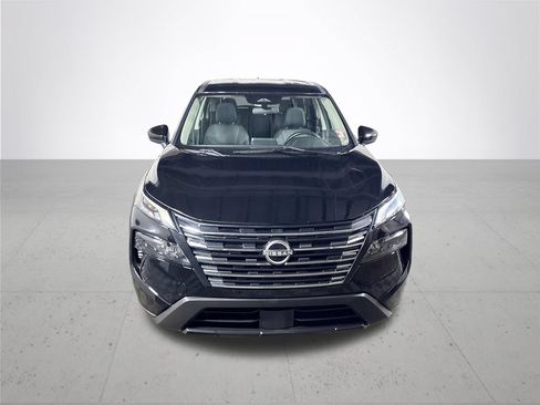 Used 2024 Nissan Rogue SV AWD/4WD image 3