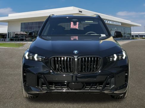 New 2026 BMW X5 xDrive50e w/ M Sport Package image 3