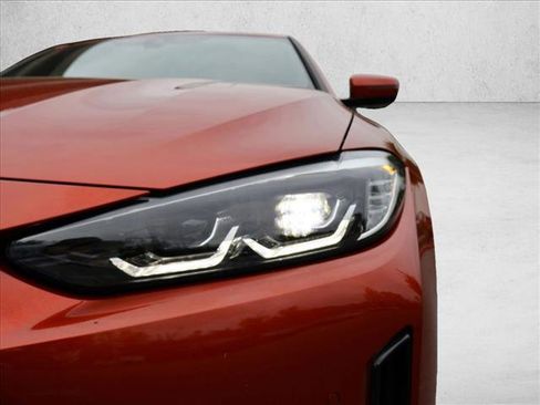 Used 2023 BMW i4 eDrive35 w/ Premium Package RWD image 2